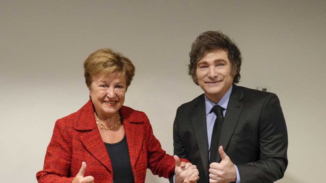 Kristalina Georgieva, la jefa del FMI, con Javier Milei, y el acuerdo para una reforma tributaria que impacta en el bolsillo&nbsp;