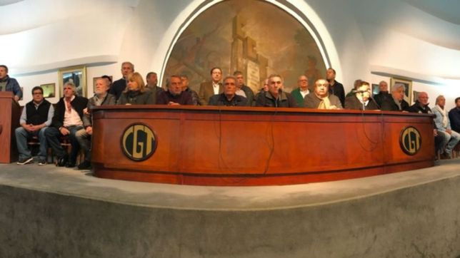 la cgt pide cambiar el modelo economico porque ?nos esta llevando a un desastre?