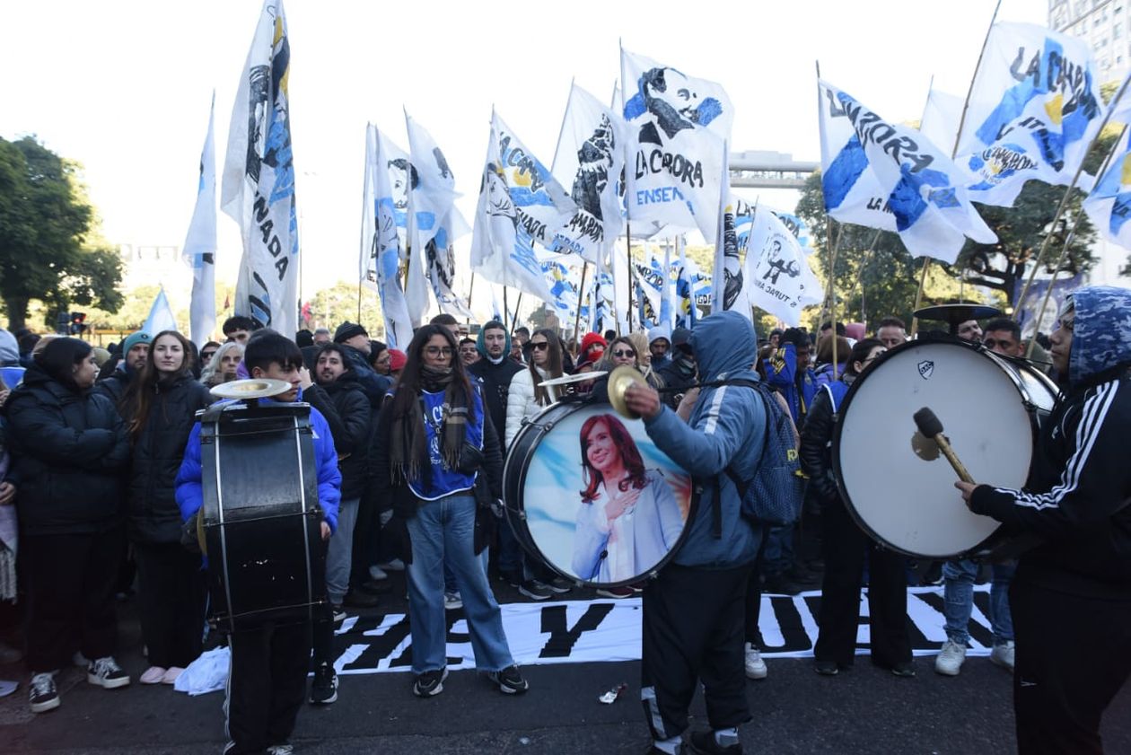 La previa de la marcha por CFK en Belgrano y 9 de Julio.