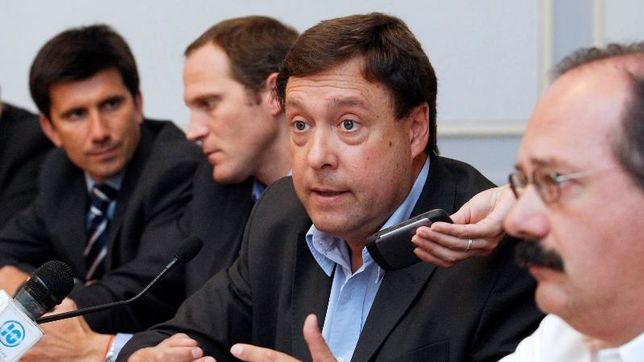 weretilneck se desliga de massa y descarta apoyos presidenciales