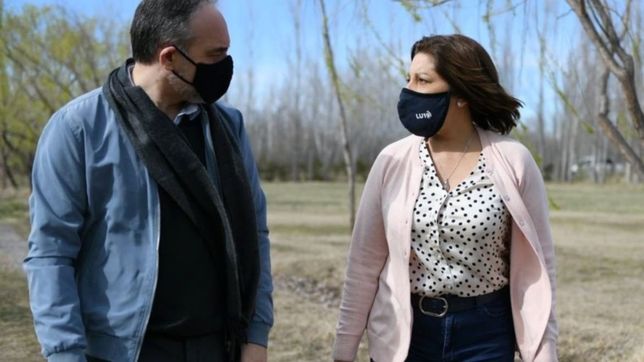 tras el renunciamiento de carreras, entre el escepticismo y la sombra w