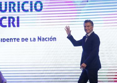 El Gobierno se deslumbra con el dólar calmo y lo sueña como gran carta electoral