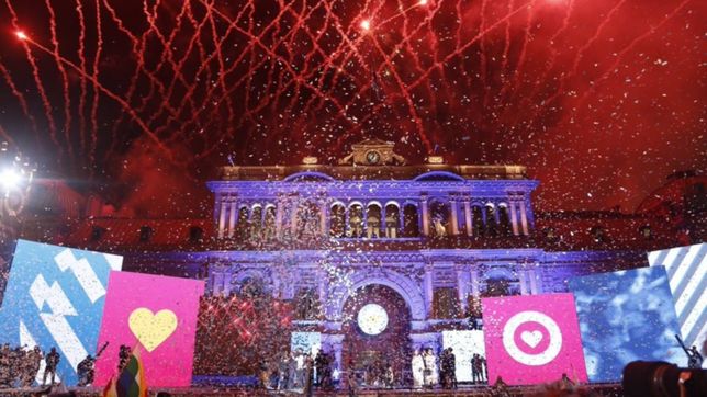 #10d festival para todos o acto para todos, el debate en el gobierno