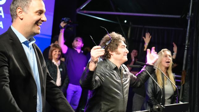 Javier Milei, en el cierre de campaña de Manuel Adorni.