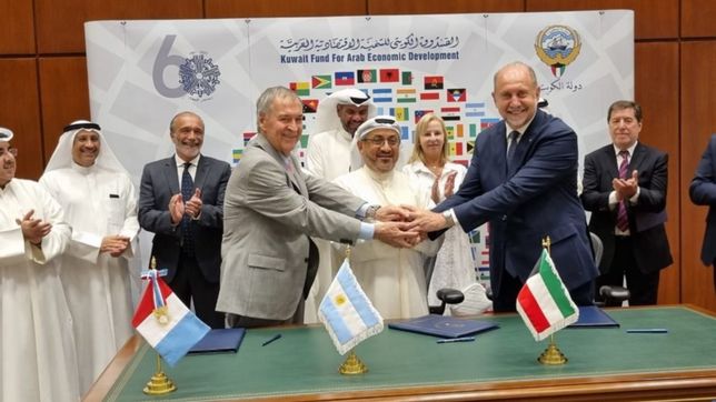 perotti y schiaretti firman un acuerdo con fondo kuwaiti por una obra millonaria