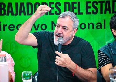Rodolfo Aguiar, de ATE, cruzó a UPCN tras las paritarias estatales.