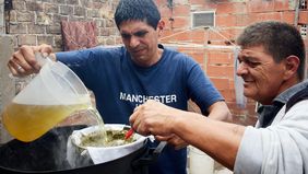 La comida impagable: Tenemos que llenarnos con arroz y polenta