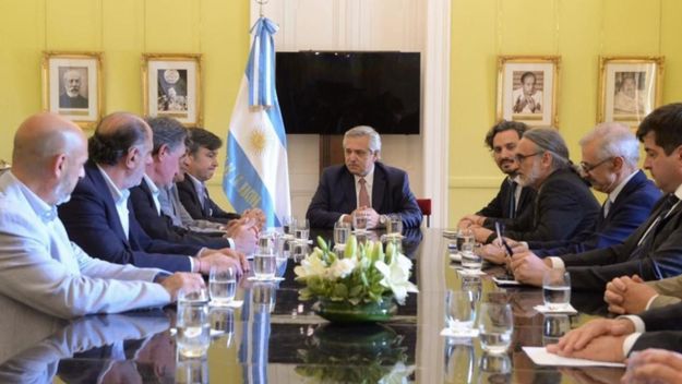 Buscando un símbolo de paz (económica) en un pajar