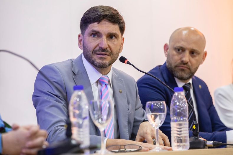 Maximiliano Pullaro, en la conferencia de prensa en la que cruzó a los jueces santafesinos.