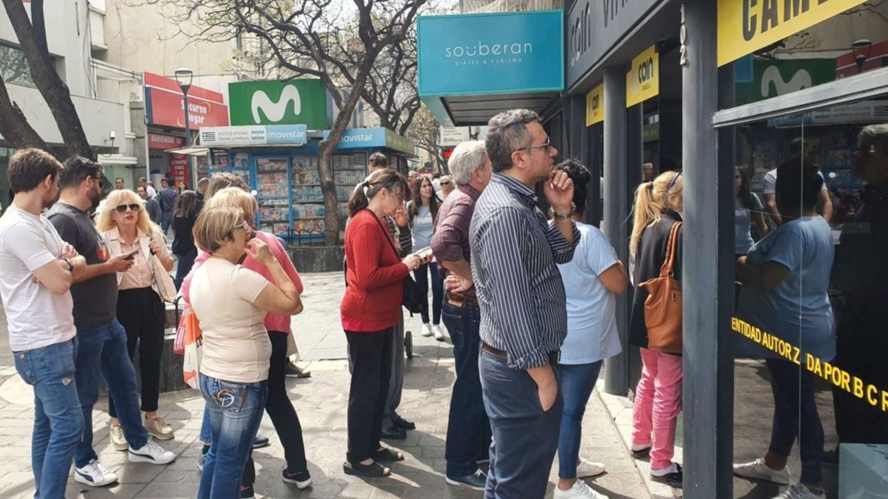 Riesgo Fernández (¿o Macri?): el enigma del tan temido día después
