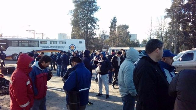 despedidos de carboclor exigen el pago total de la indemnizacion