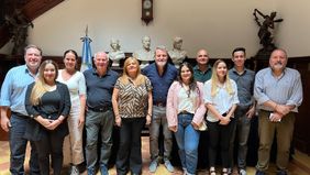 La foto del encuentro de la CAP Rosario del PRO donde se mostraron Miguel Tessandori y Anita Martinez.