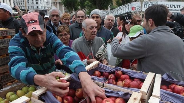 otro dirigente patagonico respaldo el pedido de los fruticultores