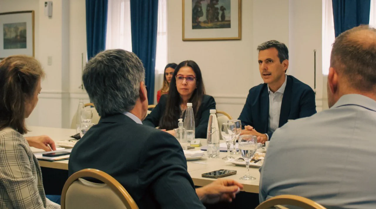 Fernando Sibilla dejó vacante la presidencia de FADEA y preocupó al gobierno de Martín Llaryora.&nbsp;