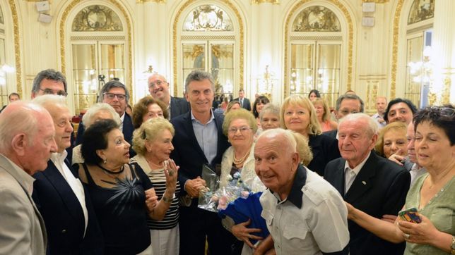macri se reunio con sobrevivientes del holocausto
