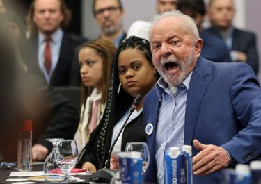 Bolsonaro no se rinde, pero Lula ya se hace sentir en la región