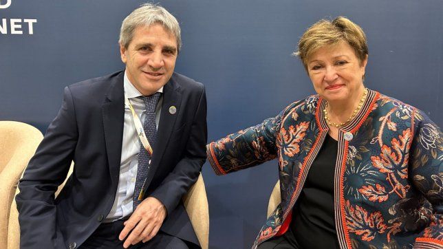 Toto Caputo y la presidenta del FMI, Kristalina Georgieva