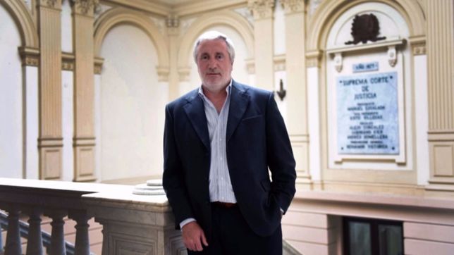 la corte bonaerense suspendio al fiscal que denuncio a conte grand por espionaje