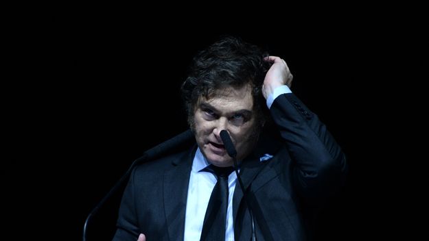 Javier Milei postergó la eliminación plena de los subsidios energéticos hasta fin de año