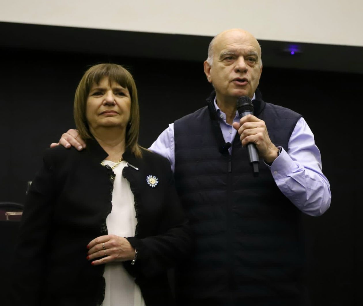 bullrich grindetti.jpeg