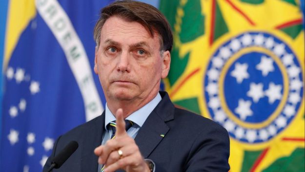 Cercado por enemigos, Bolsonaro comienza la pelea por su supervivencia