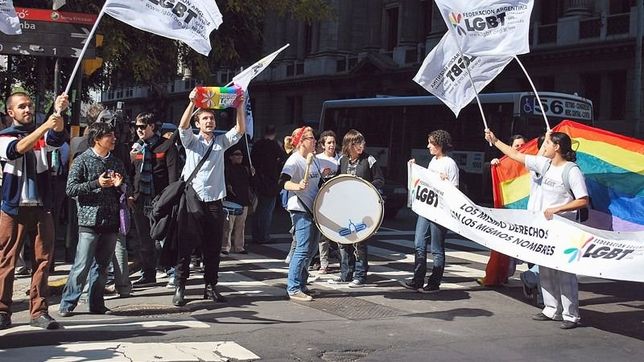 energico repudio de la mesa de diversidad de genero a la juventud radical