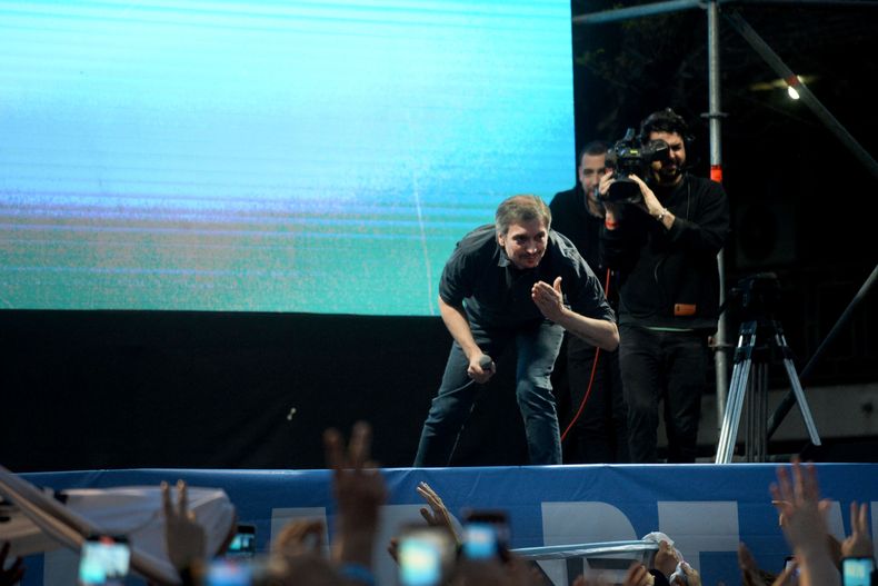 Máximo Kirchner en La Plata - Atenas