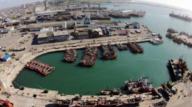 kicillof desembarca su tropa en dos puertos clave y barre a delfines pro