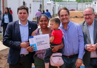 En Entre Ríos, el Gobierno entregó 64 viviendas del programa Reconstruir