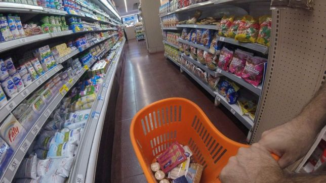 pese al freno excepcional de la economia, la inflacion dejo de desacelerar