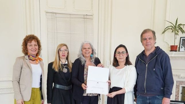 la legislatura portena reconocio la labor de la red de editoras de genero