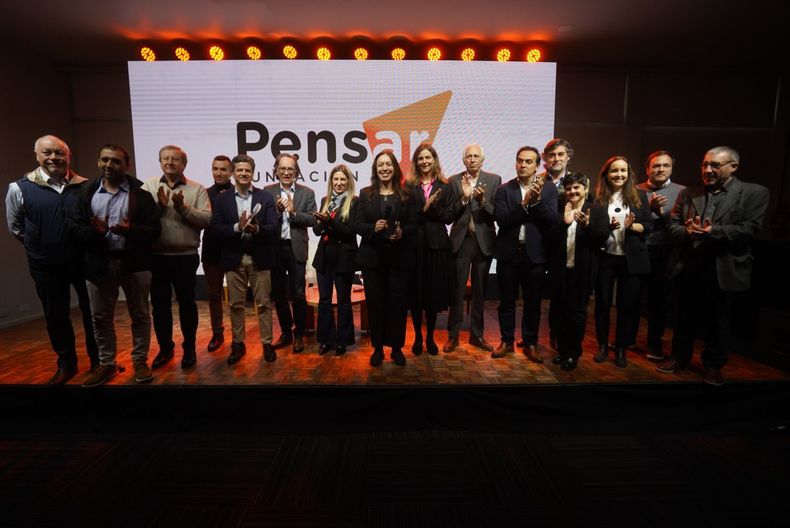María Eugenia Vidal lleva la Fundación Pensar a San Juan para debatir sobre minería