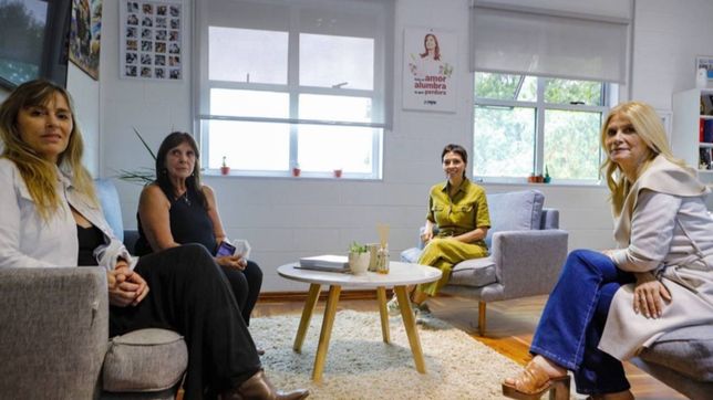 las mujeres activan el pj bonaerense en el climax de la crisis de todos