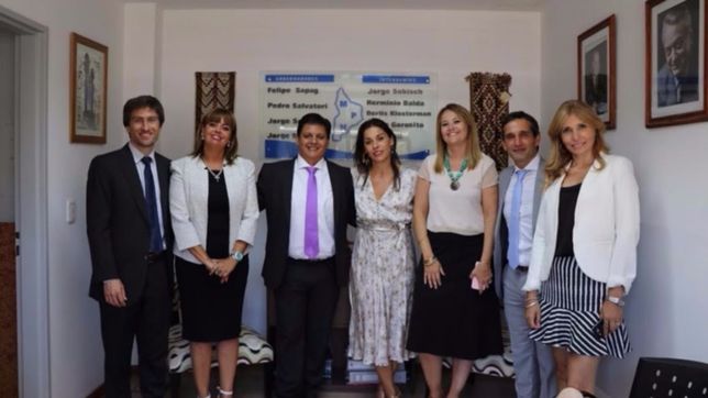 neuquen: crexell sigue de campana y envia senales a rivales de gutierrez