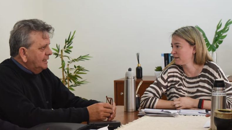 Luis Lozar, titular de APYME en Entre Ríos, junto a la diputada peronista Andrea Zoff, autora del proyecto de rebaja de Ingresos Brutos.&nbsp;