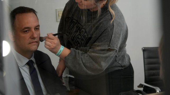 Manuel Adorni, en la previa al debate porteño