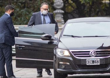 Actividad al 67% y asistencia full, las balas de Kulfas contra los rompecuarentena