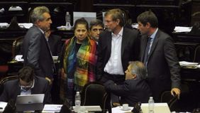 La oposición se une y busca frenar los tarifazos en Diputados