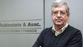 Rubinstein destacó la baja del déficit fiscal y defendió la deuda en pesos