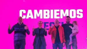 Hurlingham: Lucas Delfino cerró su campaña junto a los principales referentes de JXC