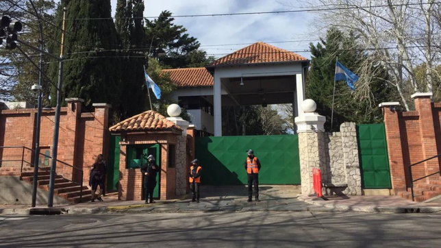 amenaza de bomba en la quinta de olivos: el gobierno activo un protocolo de seguridad
