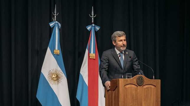 Rogelio Frigerio inauguró el período de sesiones ordinarias de la legislatura de Entre Ríos este sábado a la tarde en el Centro de Convenciones de Paraná. 