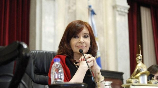 mayoria y tropa leal, objetivos de cfk en el senado