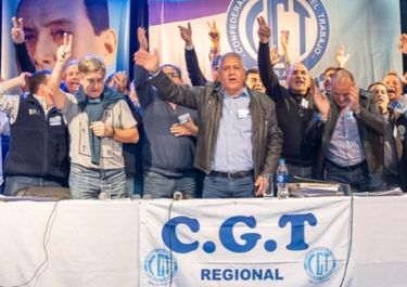 La CGT se le planta a Espinoza: exige PASO para terminar con la lapicera