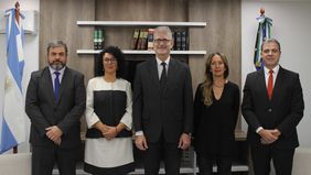 El STJ de Río Negro, de izquierda a derecha: Ceci, Criado, Barotto, Piccinini y Apcarián.&nbsp; 