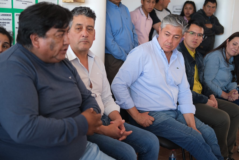 Gabriel Álamo trabaja con el gobernador de Neuquén, Rolando Figueroa.