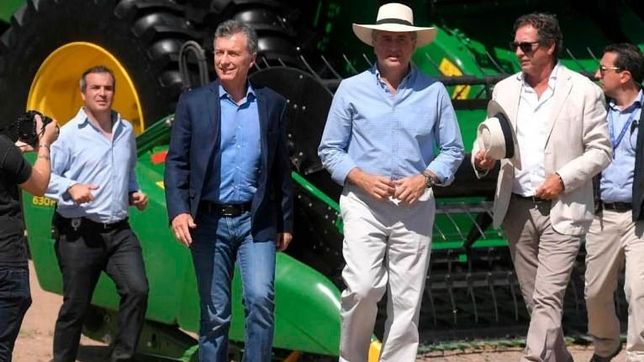 entre ?poner el hombro? y el rechazo: las retenciones m abren la grieta del agro