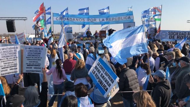 los mosqueteros que buscan reeditar la batalla de la 125