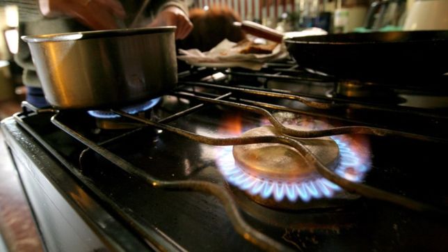 el gobierno define esta semana el aumento del gas, que rondara el 30%