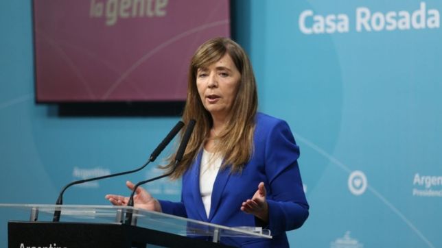 juicio a la comunicacion presidencial: expertos polemizan sobre el alfagate